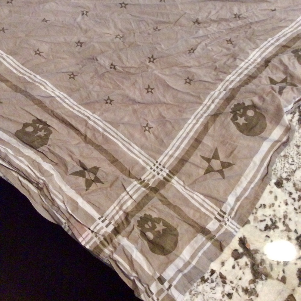 H & M skull cotton scarf